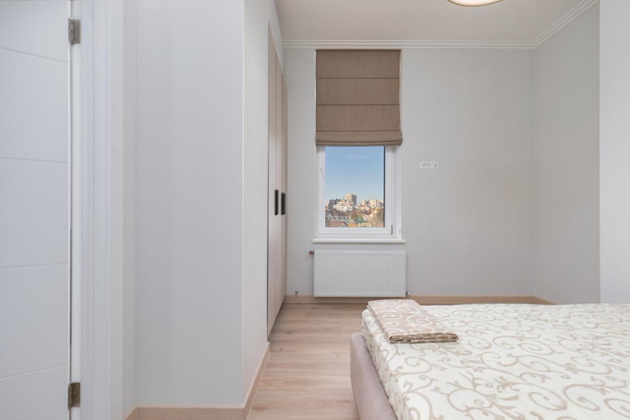 Sea Symphony 3-Bedrooms Apartment Odessa Buitenkant foto