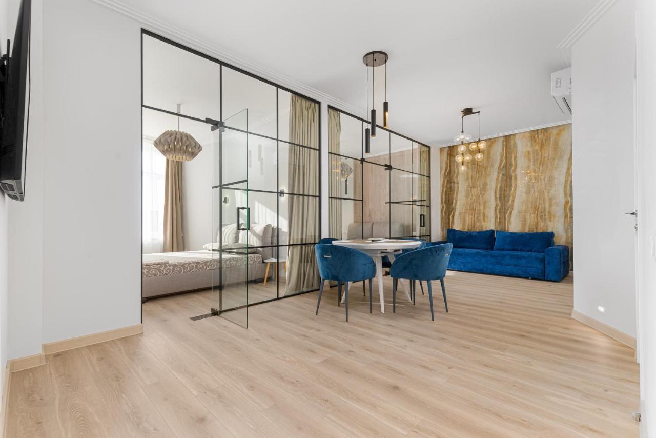 Sea Symphony 3-Bedrooms Apartment Odessa Buitenkant foto